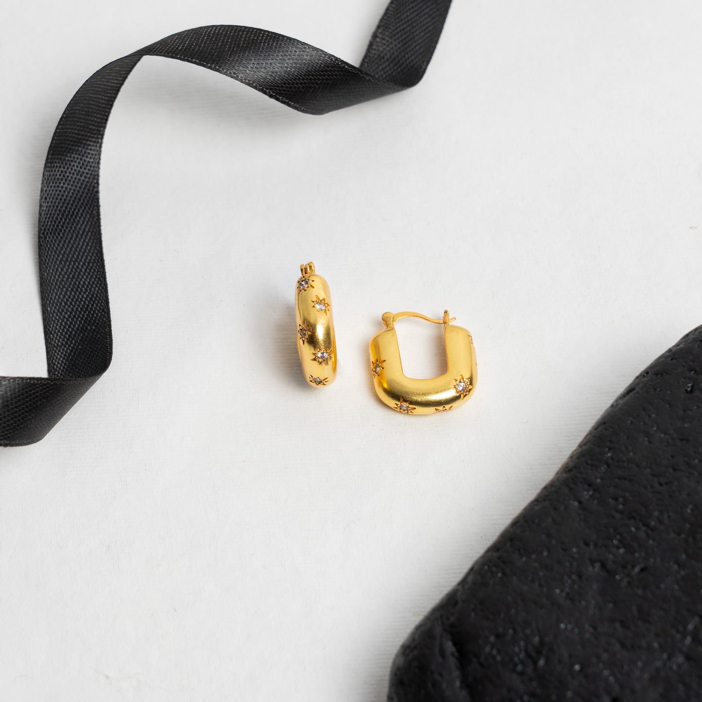 Chandani Square Hoops