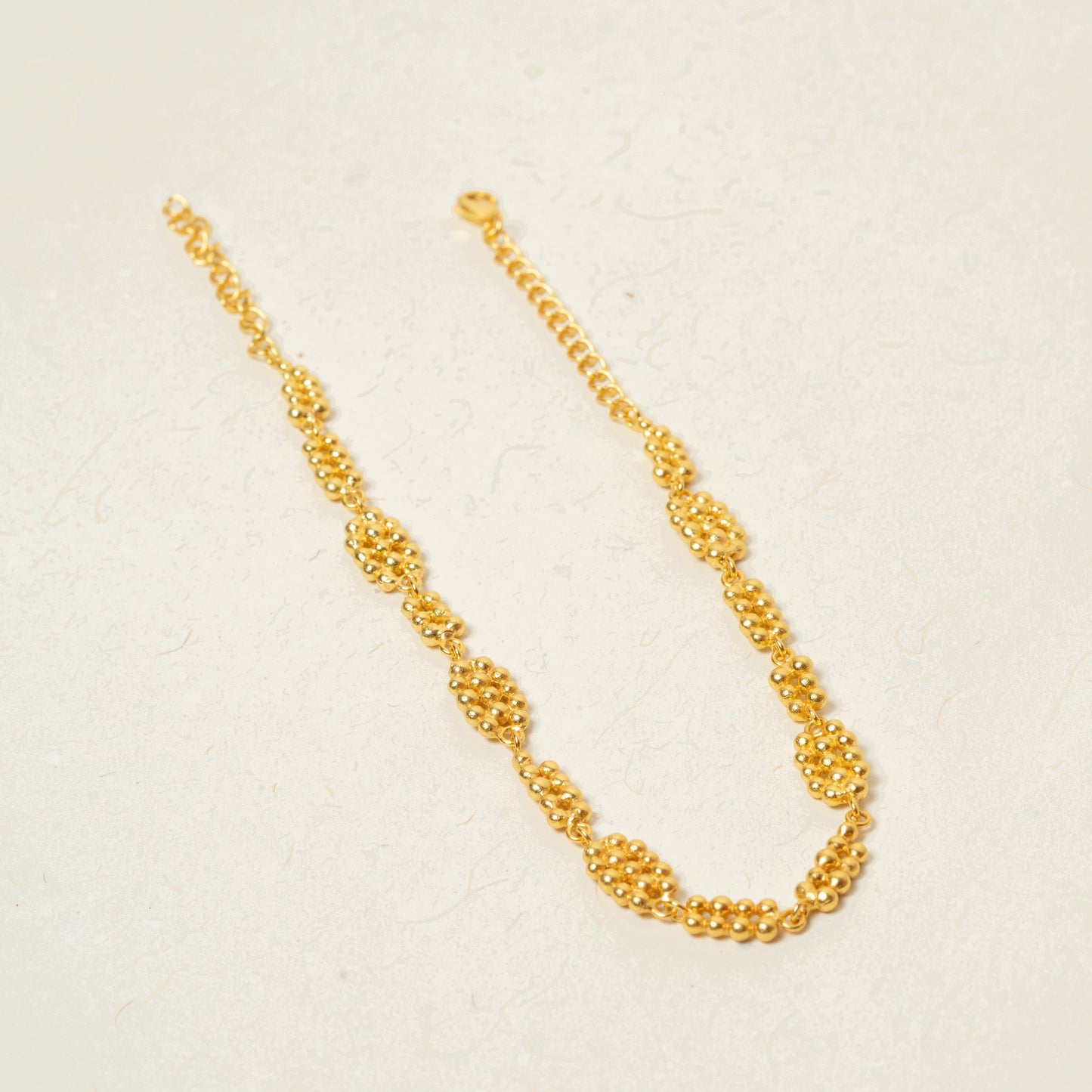 Aabha Choker
