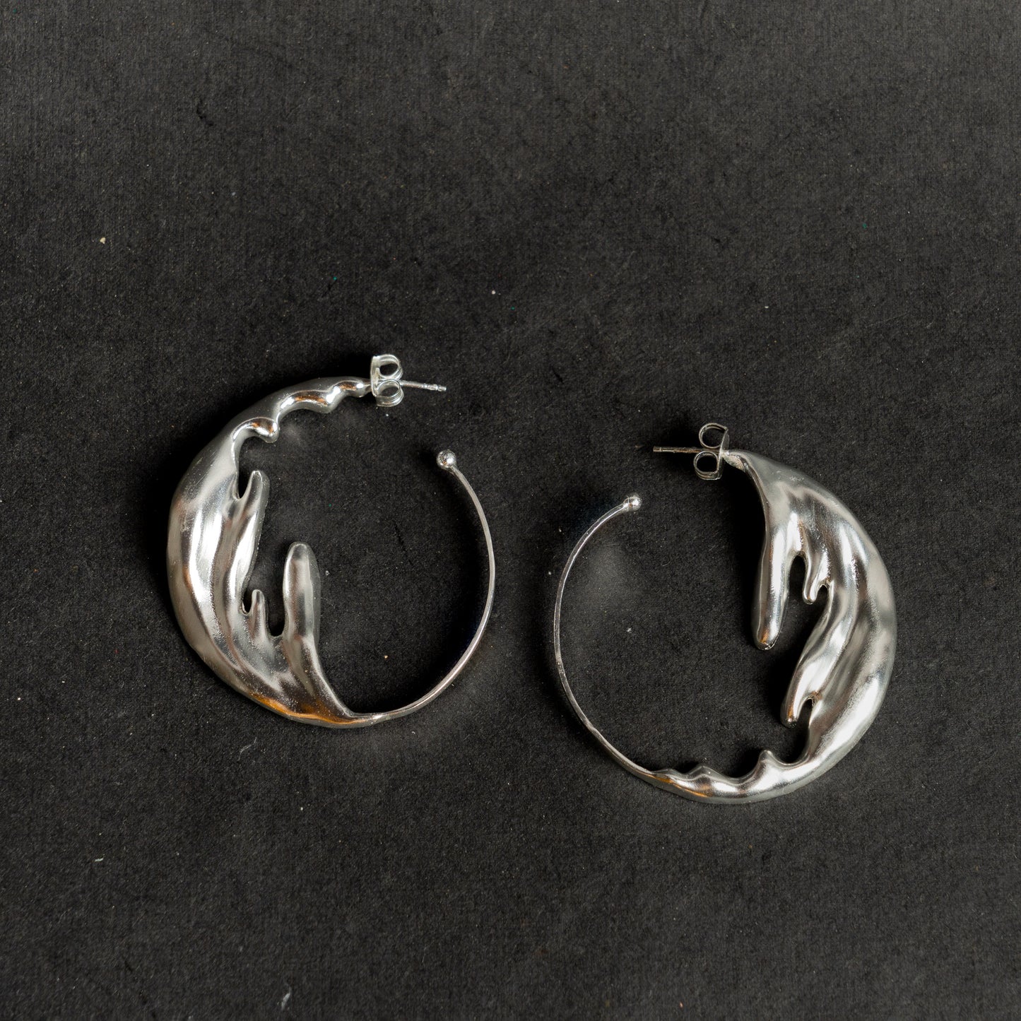 Wave Hoops