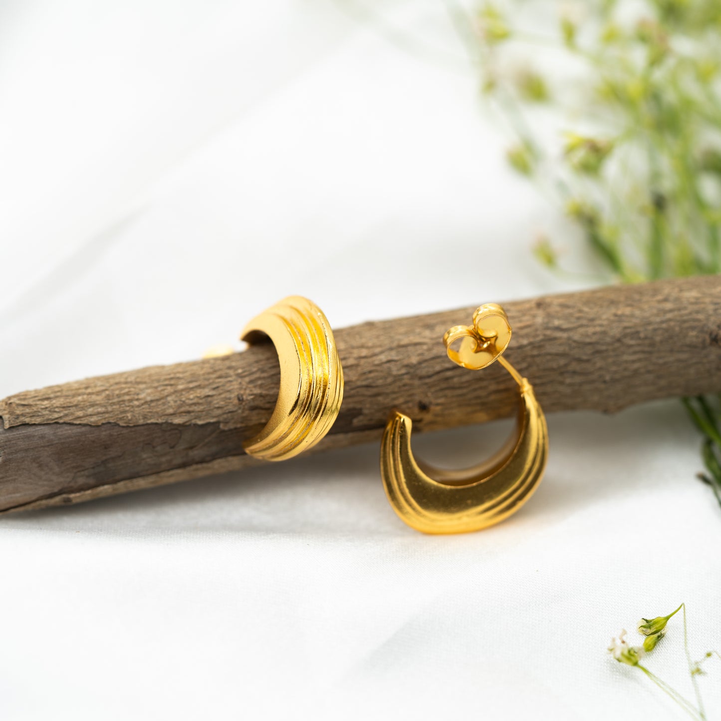 Sona Earrings